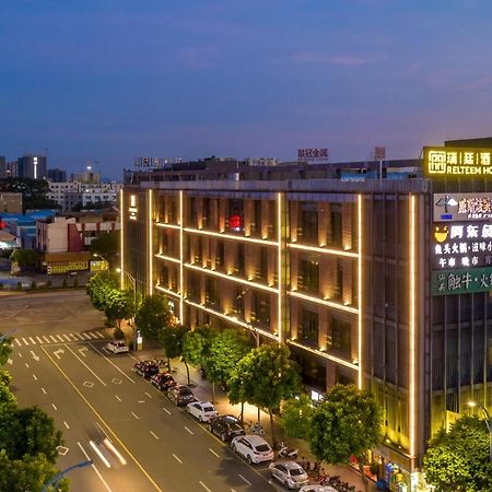 Relteem Hotel Zhongshan  Bagian luar foto