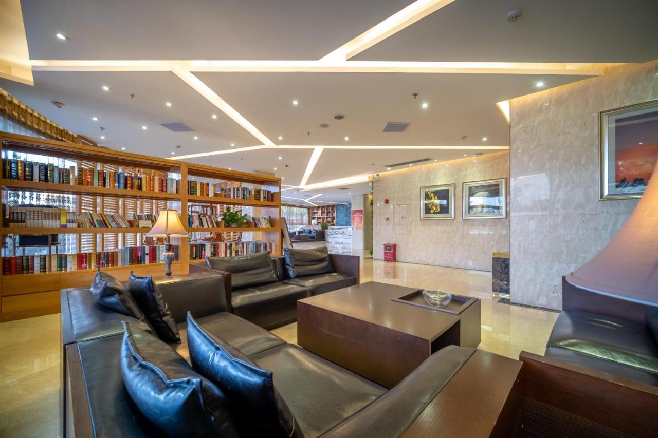 Relteem Hotel Zhongshan  Bagian luar foto