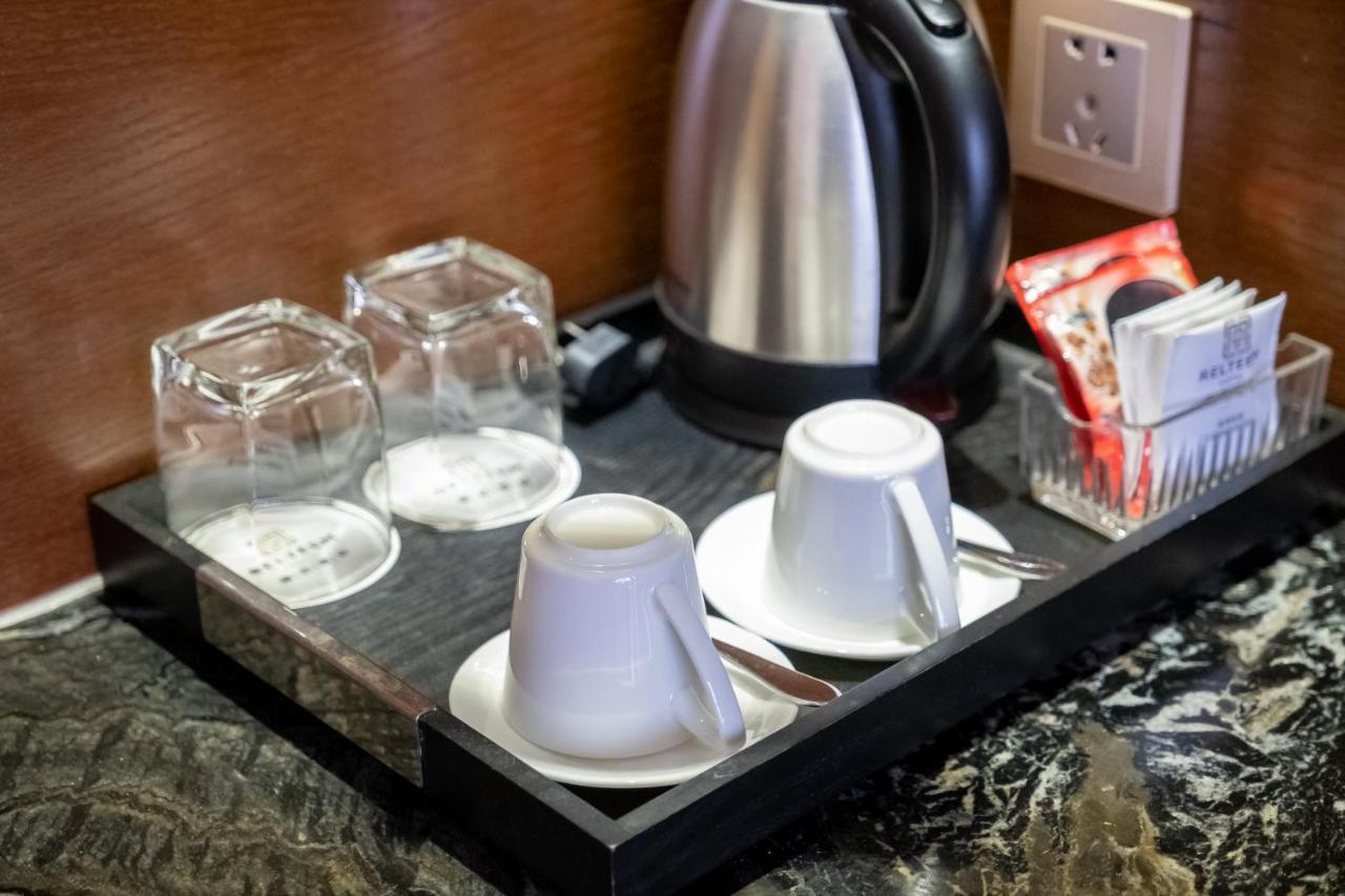 Relteem Hotel Zhongshan  Bagian luar foto